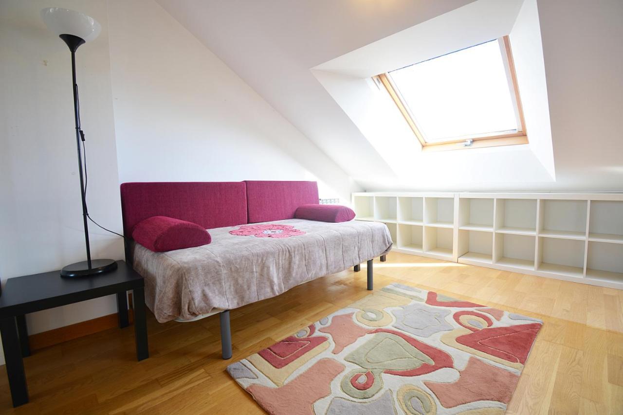 Adosado Con Piscina En Pontevedra Villa Eksteriør bilde